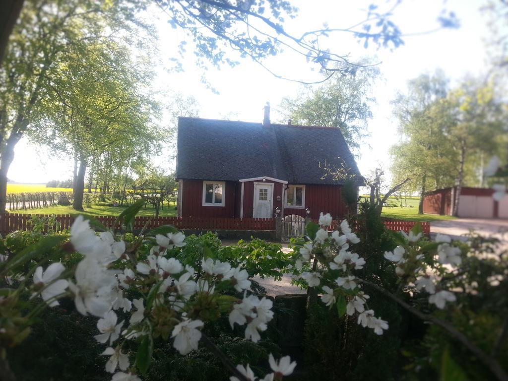 Hus Pa Lantgard Viken Villa Mjohult  Exterior photo
